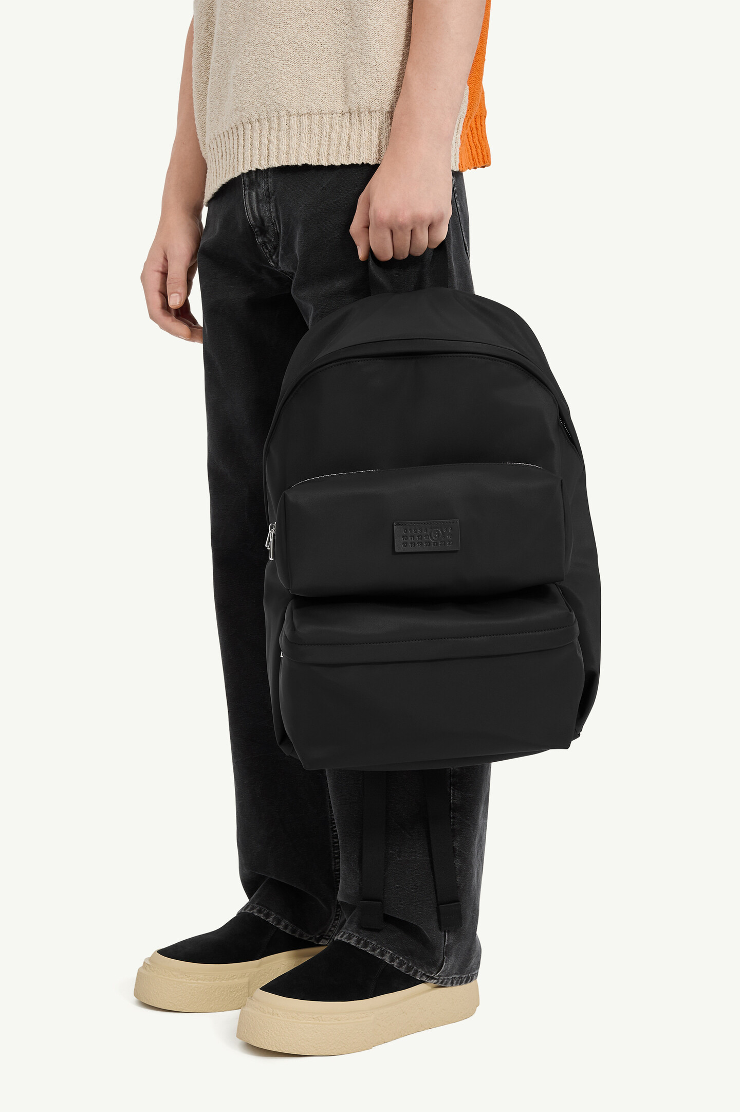 新品未使用　MM6 MAISON MARGIELA スリーポケット バックパック Black Nylon Three-Pockets Backpack | Maison Margiela