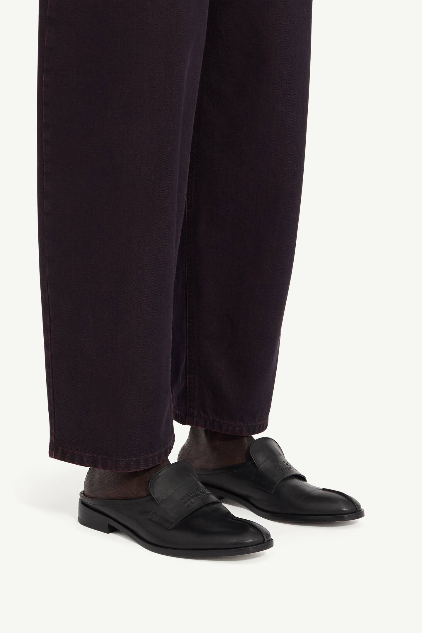 New Classic Stitch スリッパ