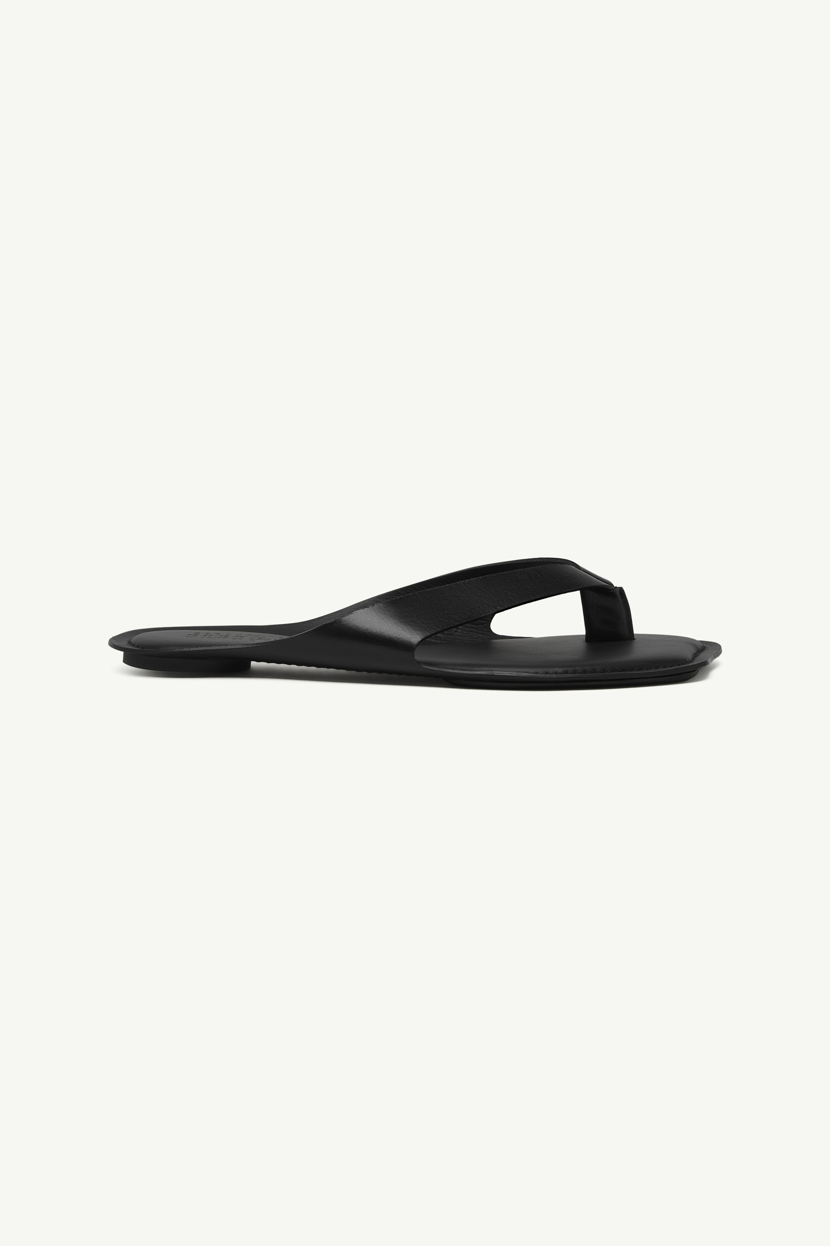 Anatomic leather flip flops