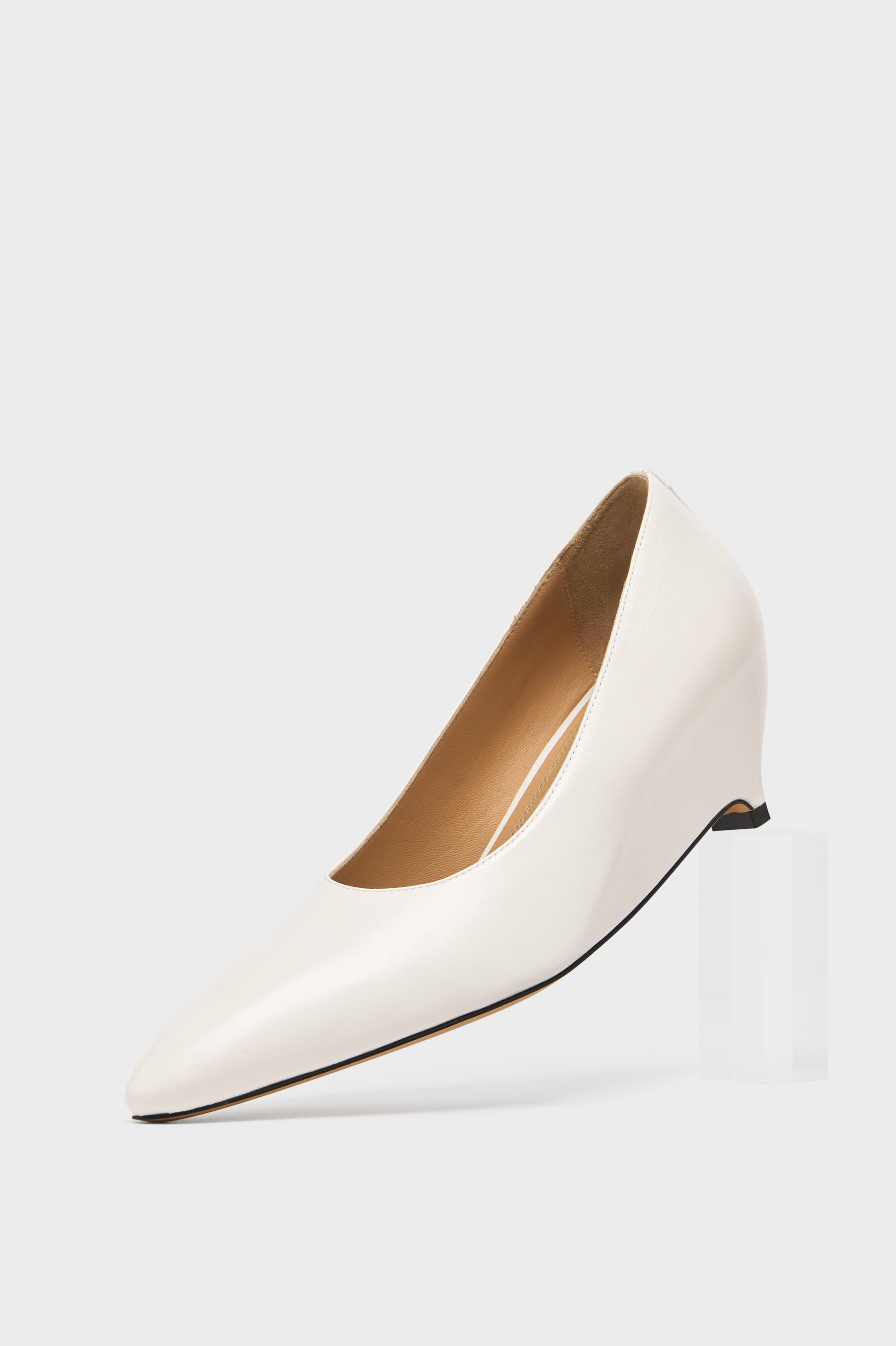 Heel-less Kitten Pump