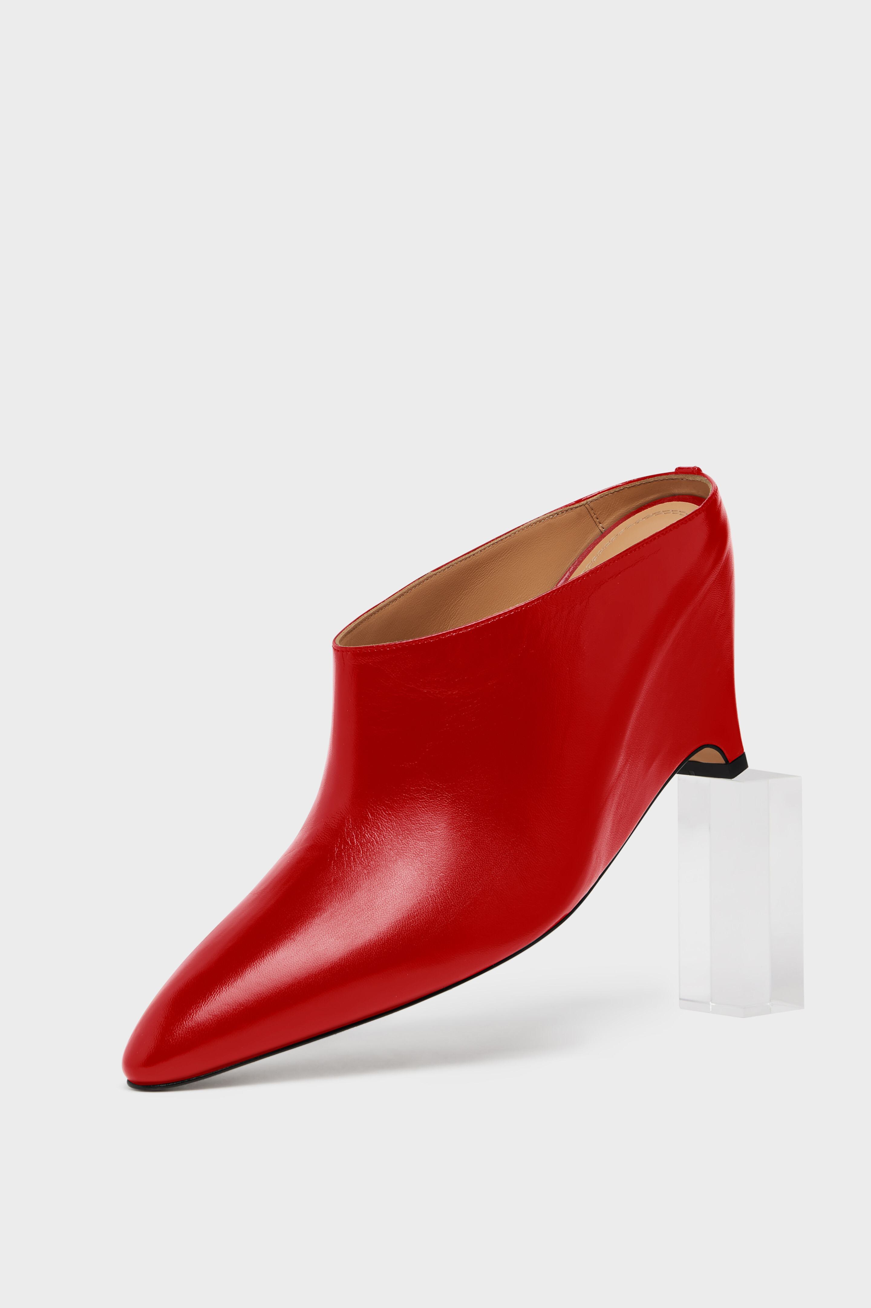 Heel-less Mule