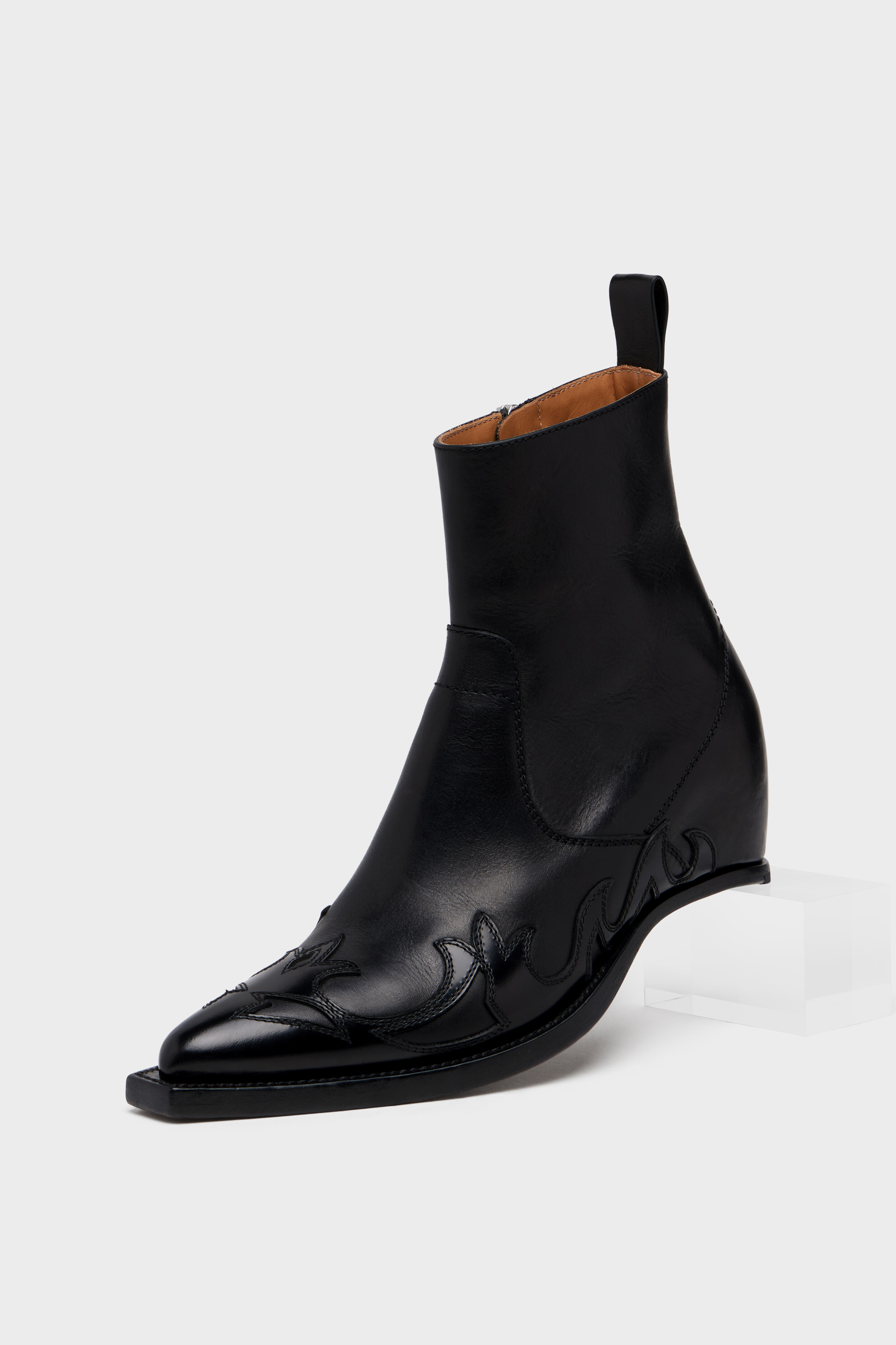 Heel-Less Western Flame Boot