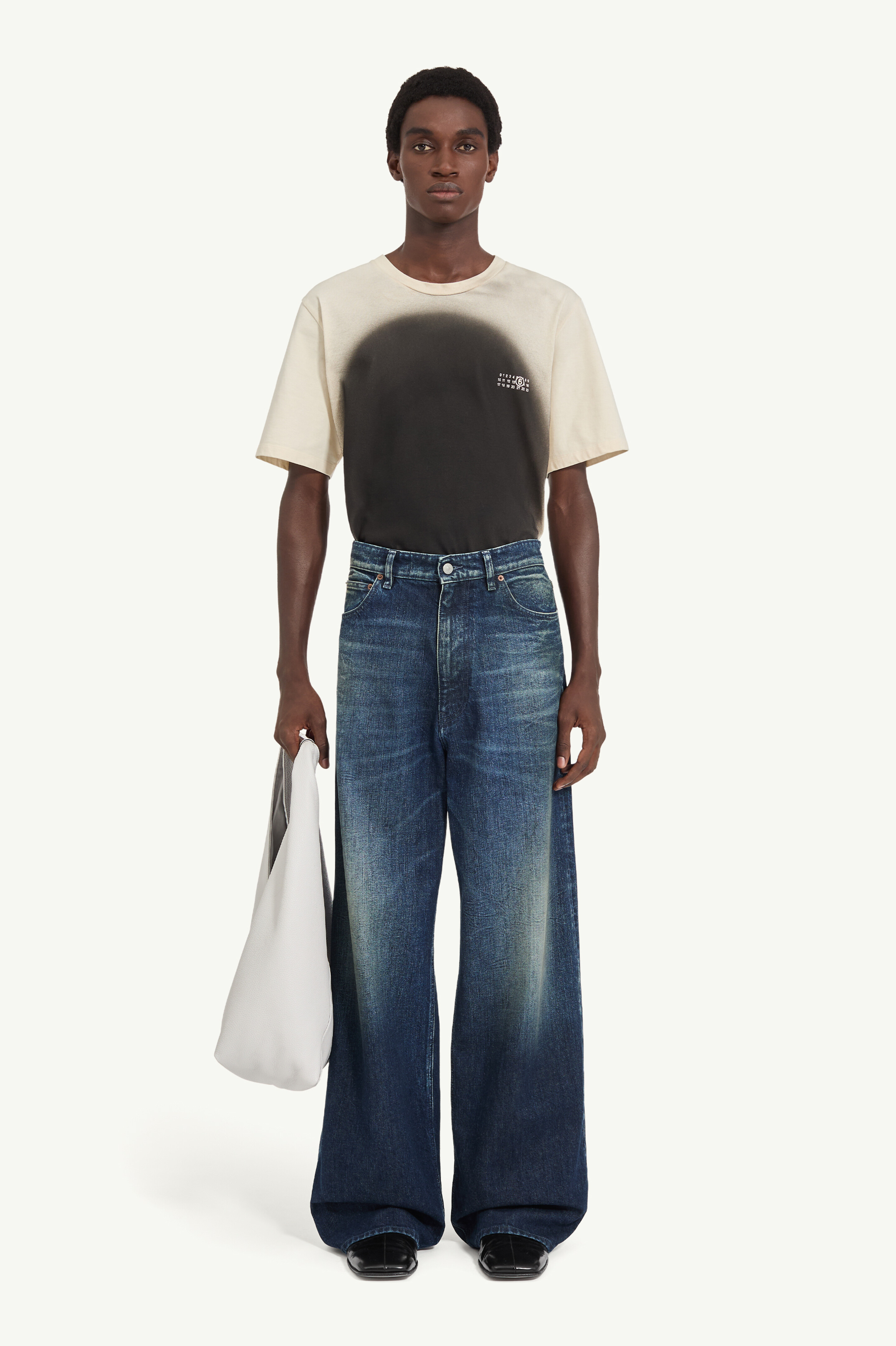 Wide-leg jeans