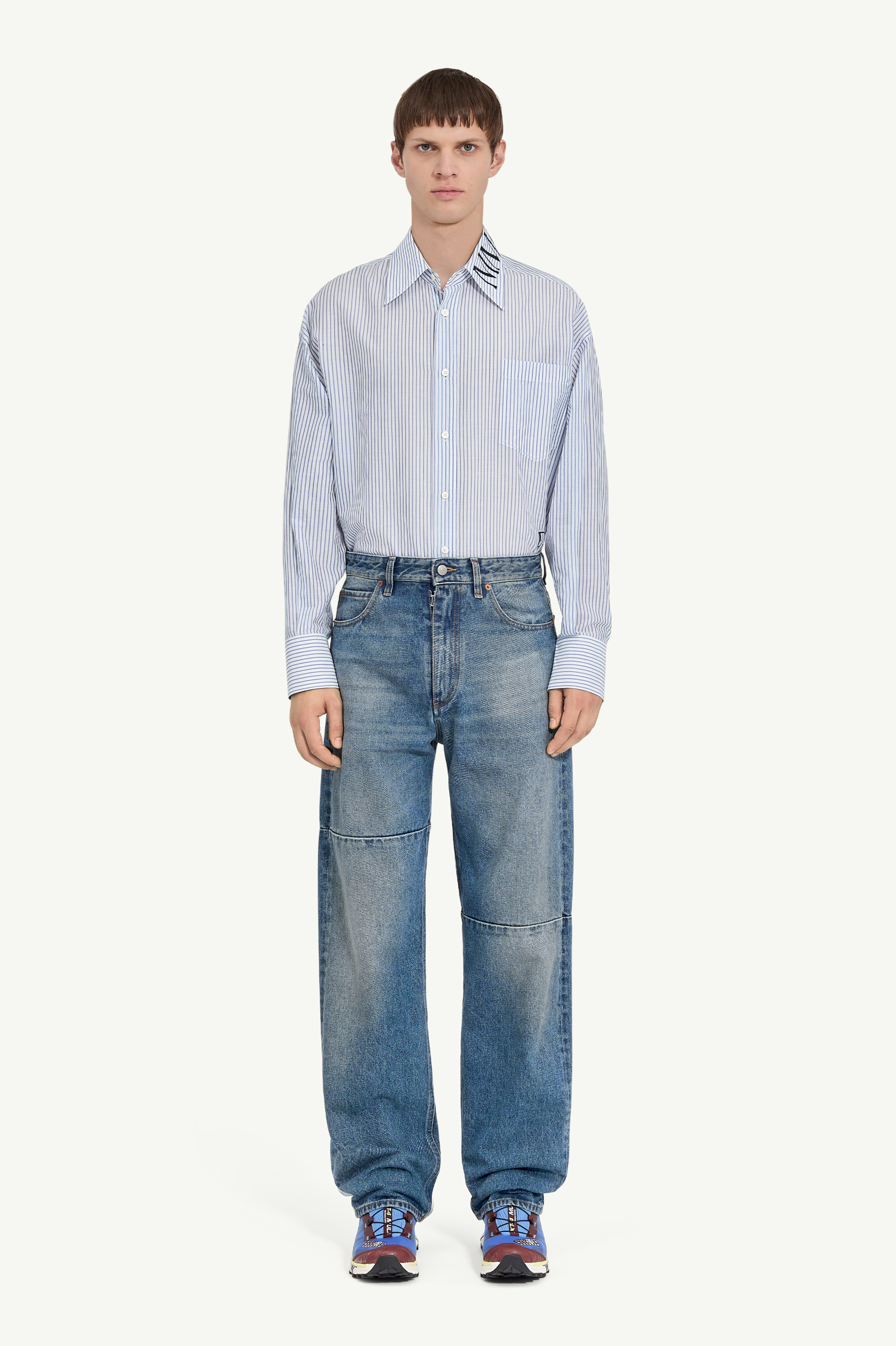 Tapered jeans