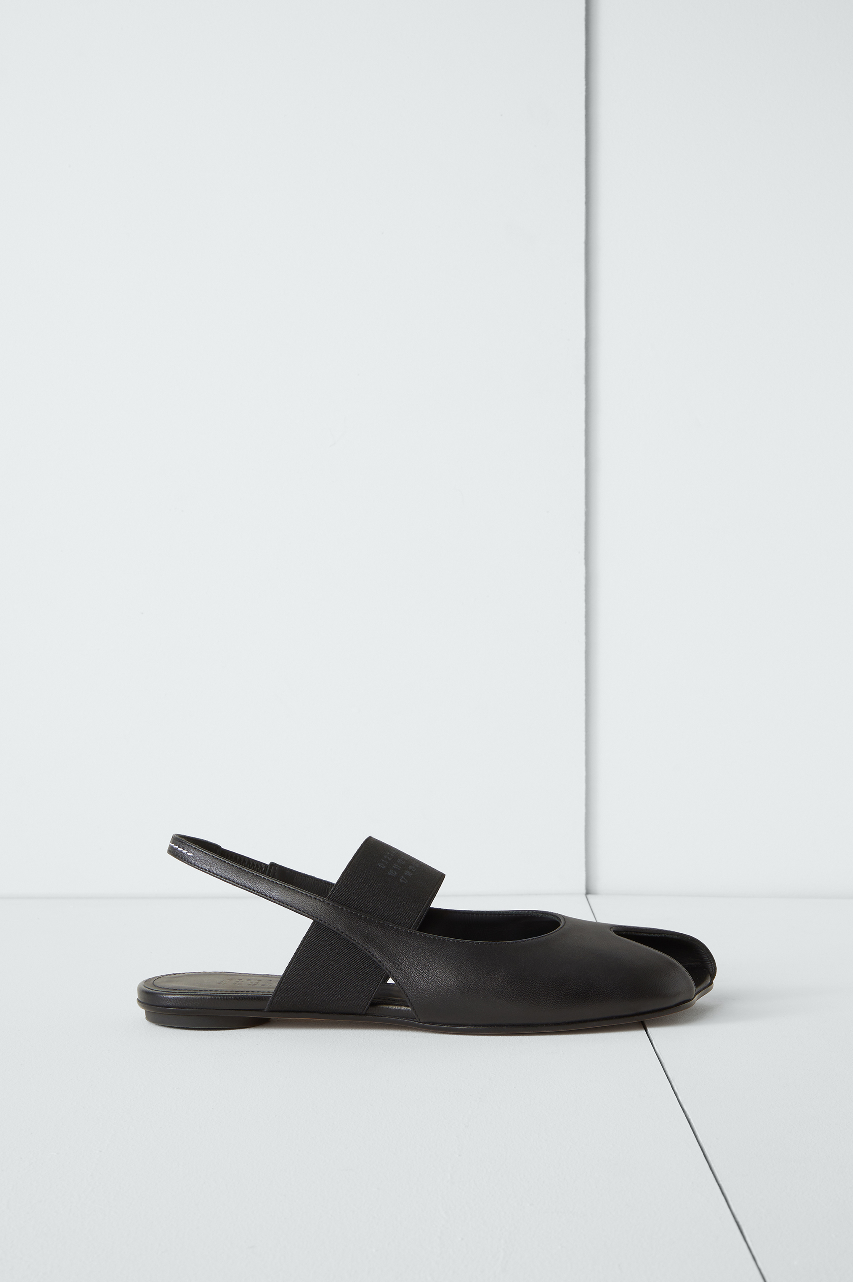 Anatomic numeric slingback