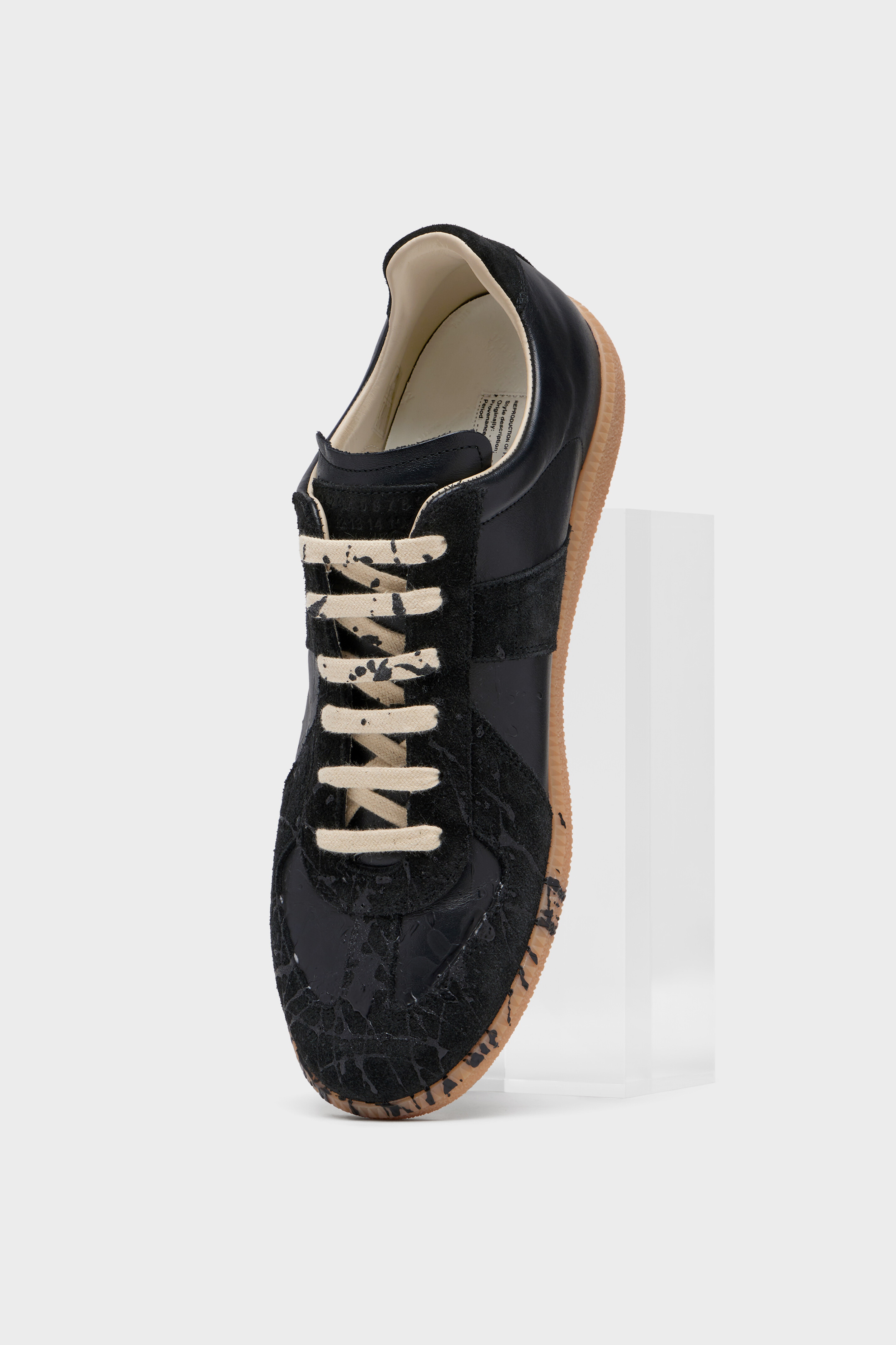 Replica Sneaker