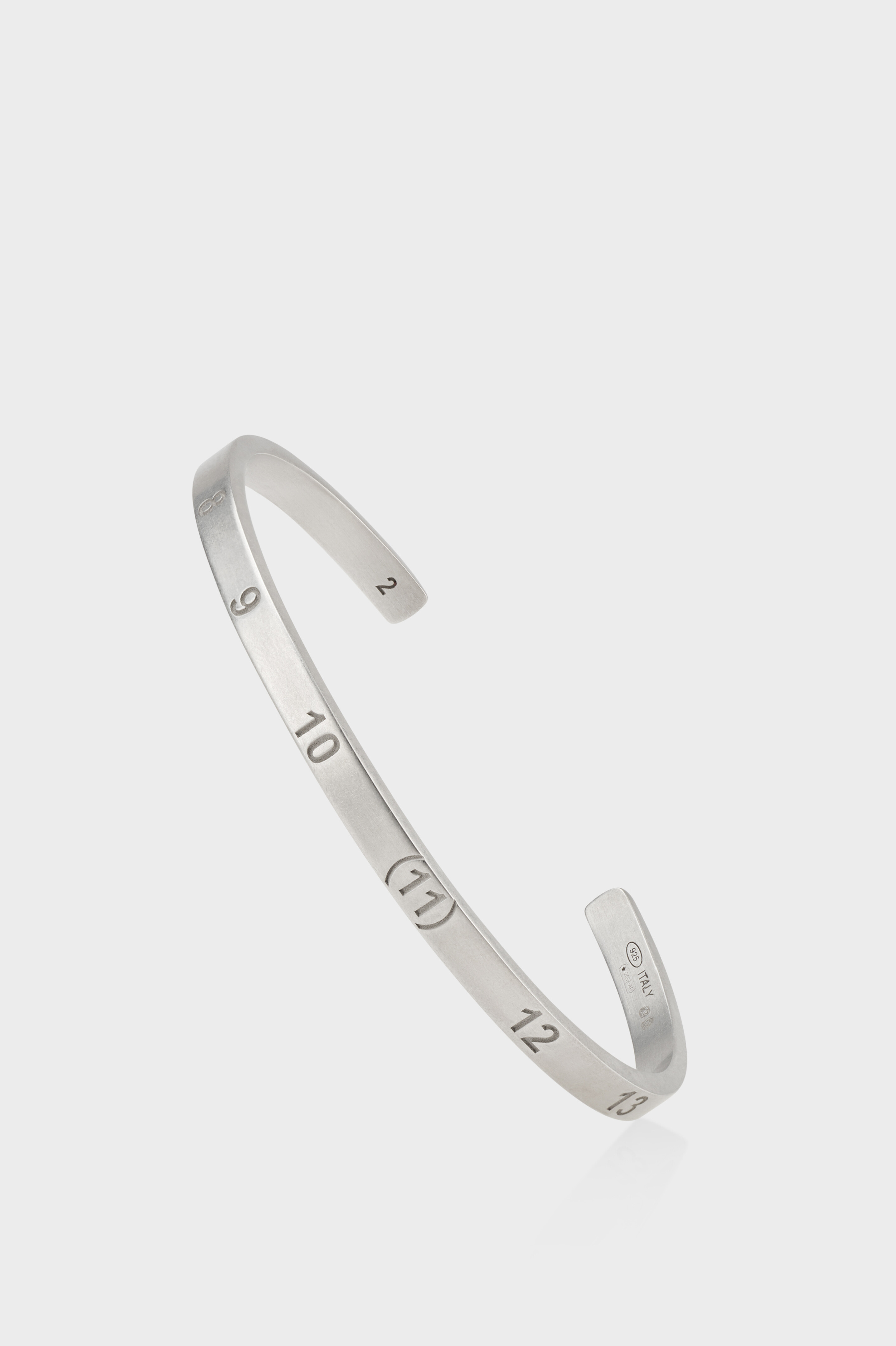Numerical bracelet