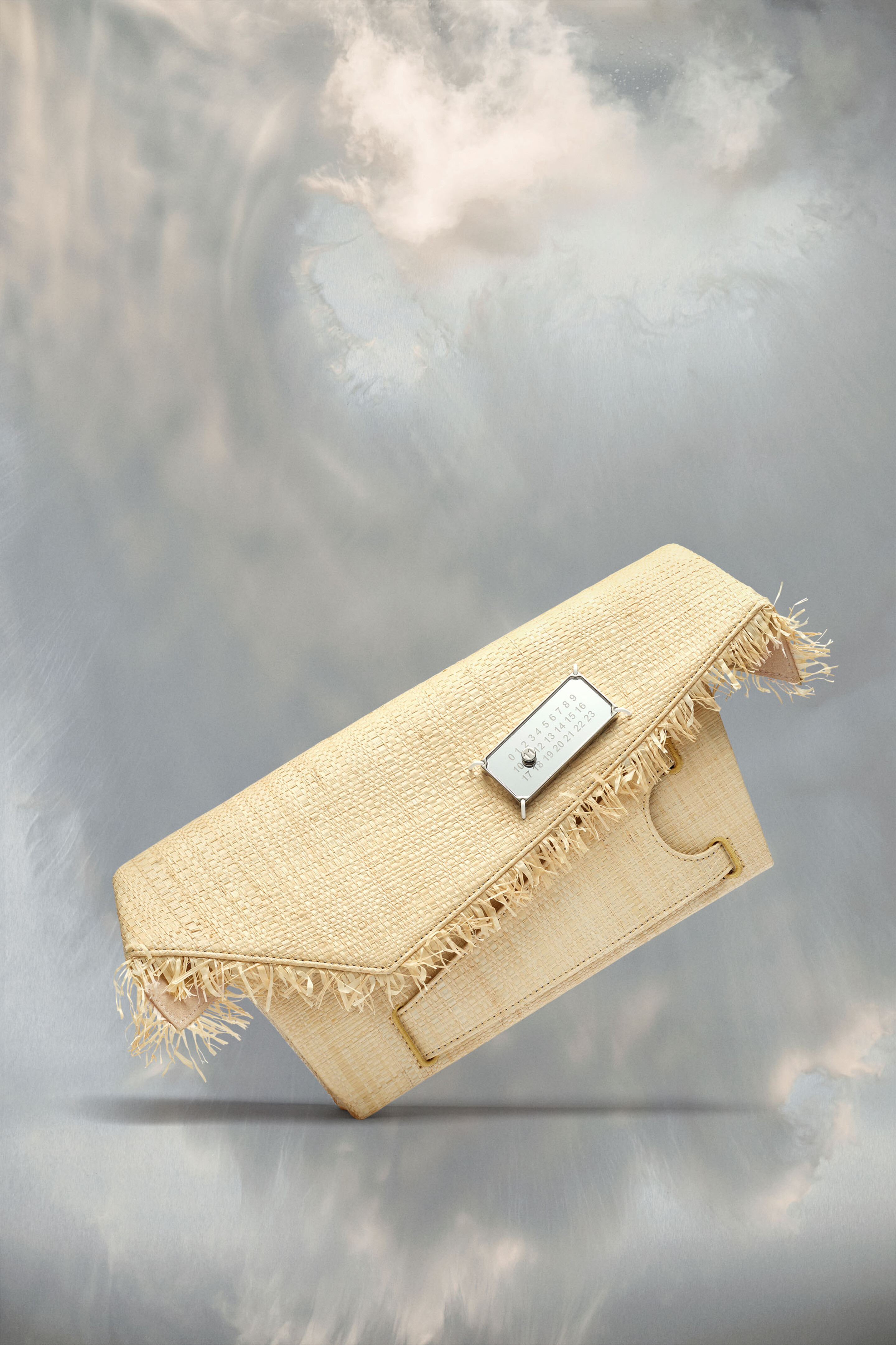 Snatched Classique Medium Bag | Maison Margiela