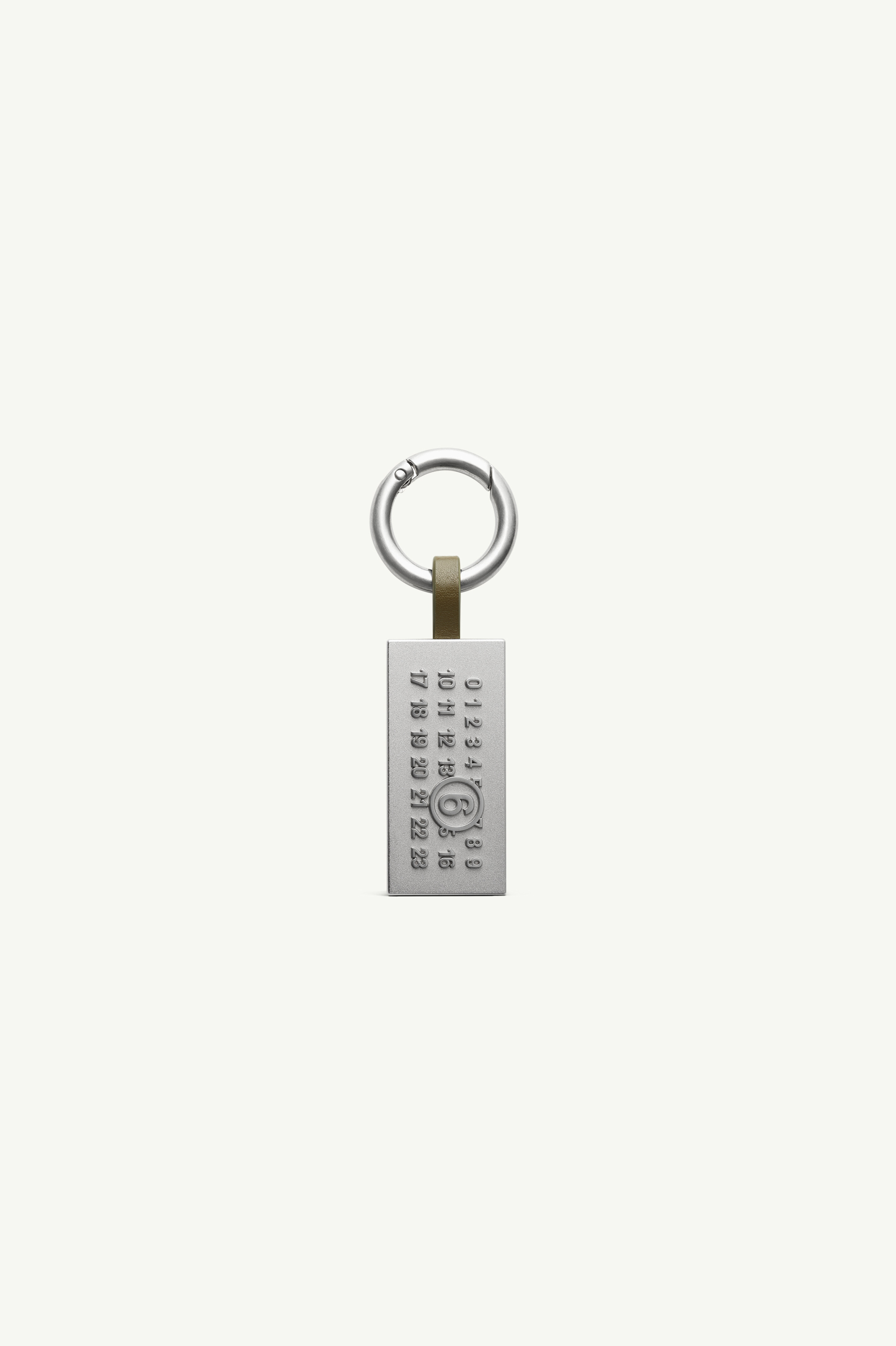 Charm para bolso Placa Numeric