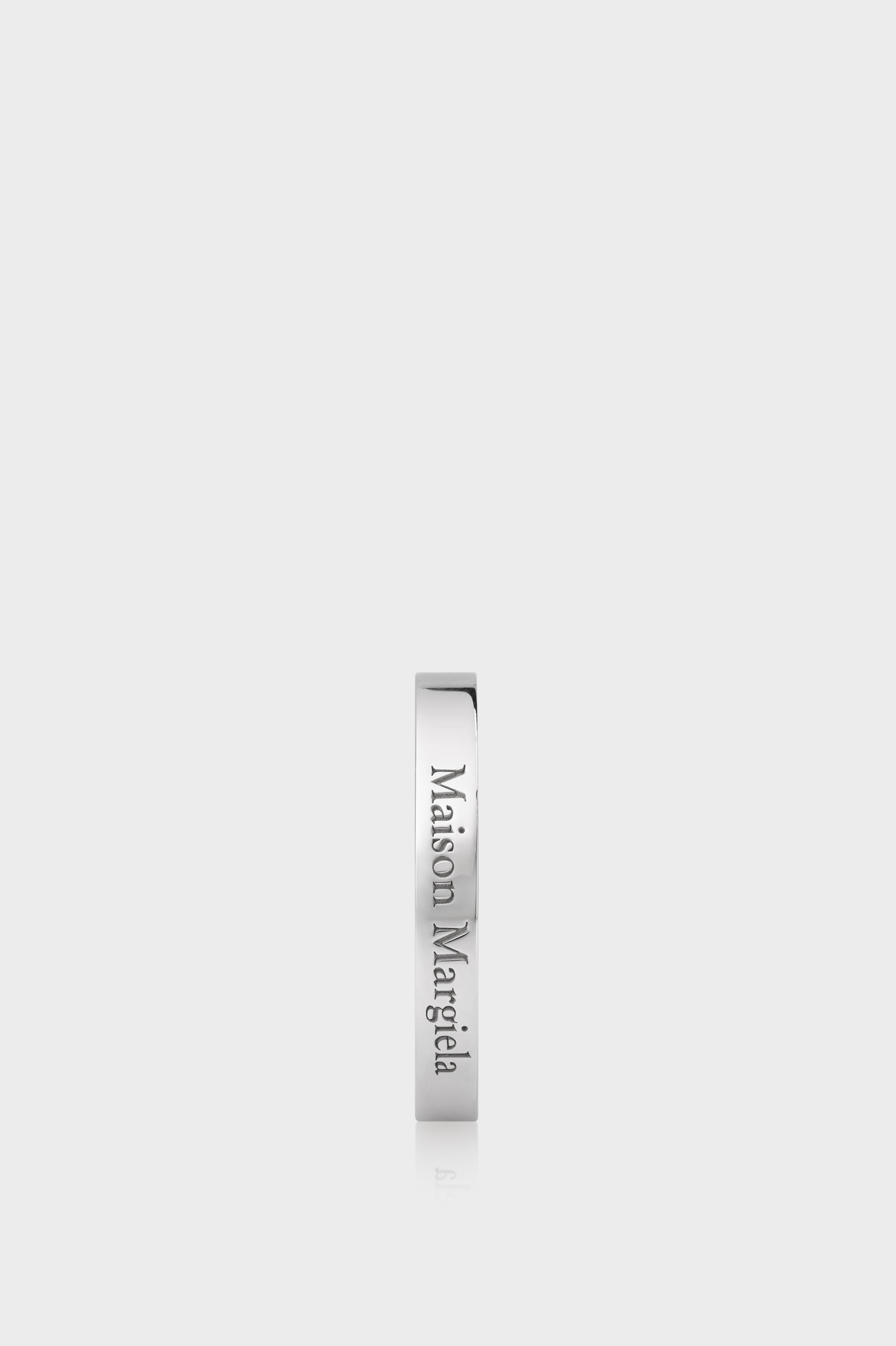 Logo ring