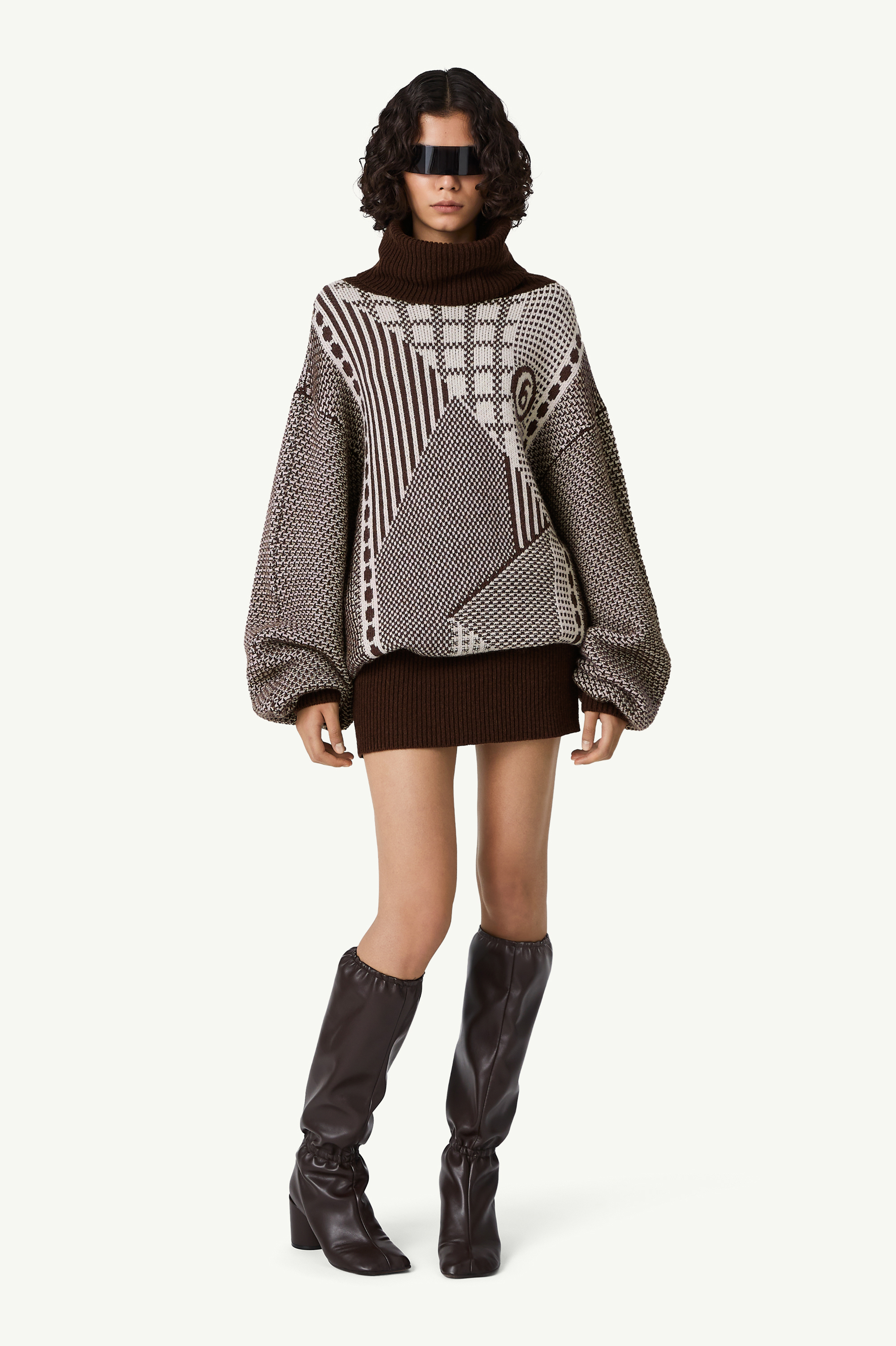 Reversible bi-colour knit dress
