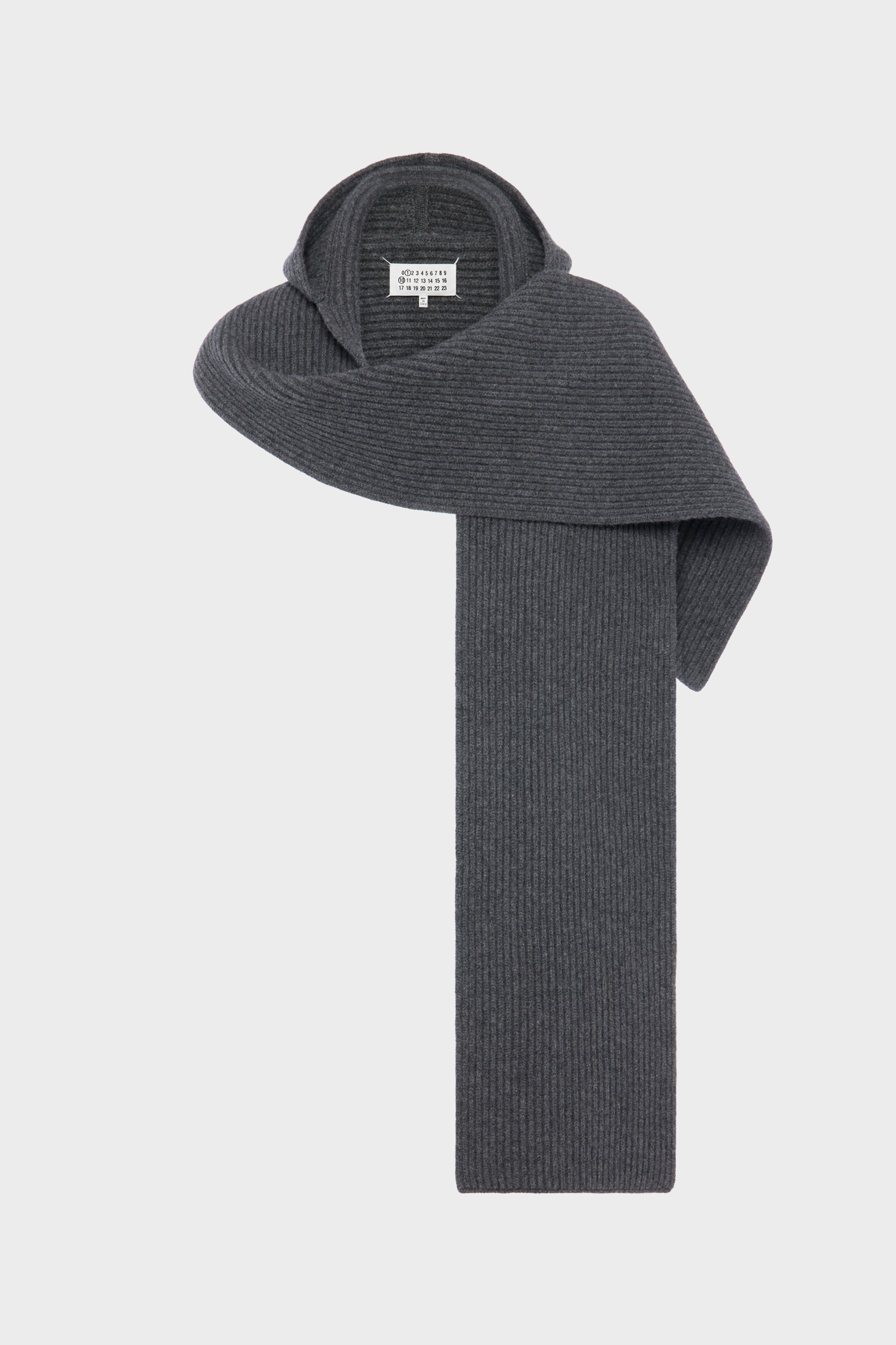 &Eacute;charpe &agrave; capuche en laine